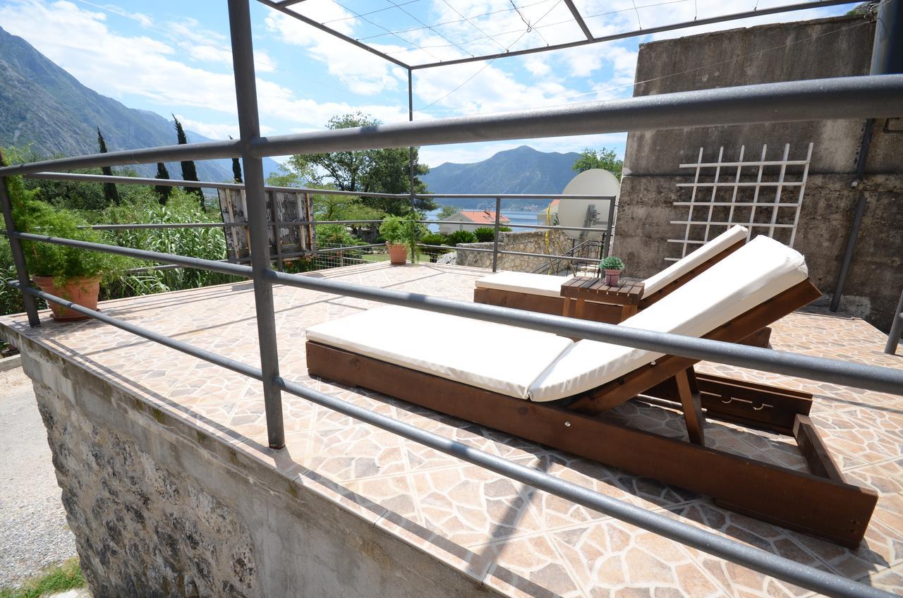 Stone House Dragutinovic Leilighet Kotor Eksteriør bilde